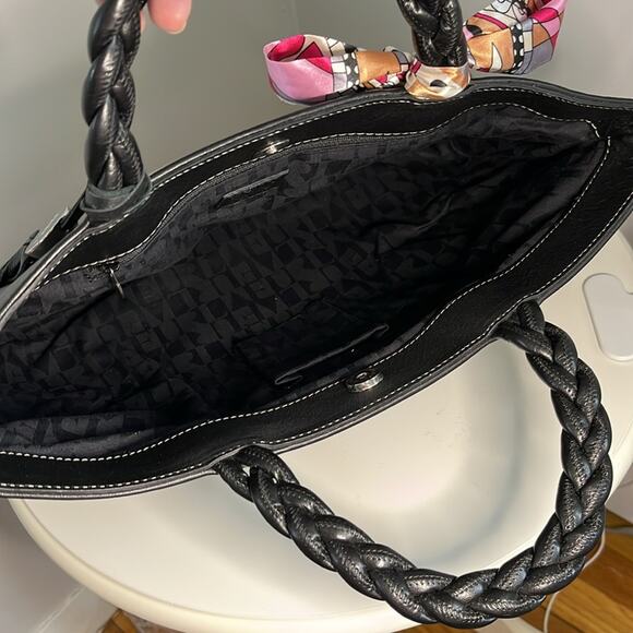 Furla Black Leather Tassel Tote w/COA, Dust Bag & Scarf EUC No Callout MSRP$450 - Picture 11 of 16